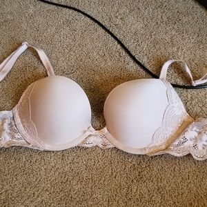 32A Dream Angel's Push Up Bra